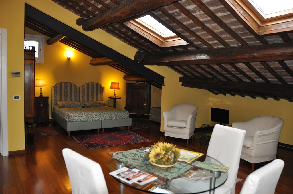 Piazza Nova Guest House Ferrara Pokoj fotografie